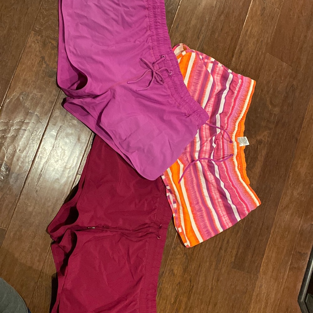 Lot of 3 Lands End women’s Swim Shorts 18